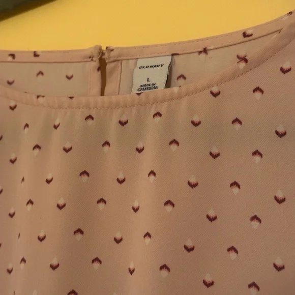 Old Navy Pink Boxy Blouse - Picture 3 of 6
